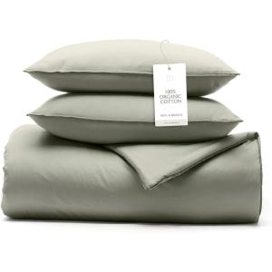 BOLL & BRANCH Signature Comforter Set – Full/Queen, Mineral – Duvet Insert and Cover in One Layer – Luxury Organic Cotton, Down Alternative, Hypoallergenic, All-Season – 1 Comforter and 2 Shams(Sageleaf)